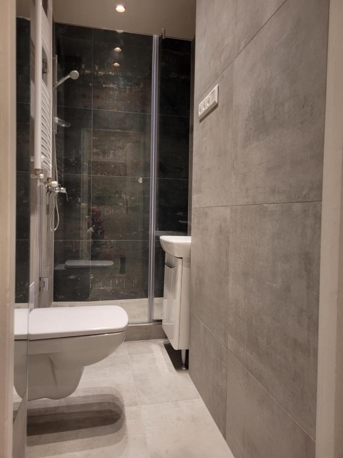 Lara II Apartman Debreţin Exterior foto